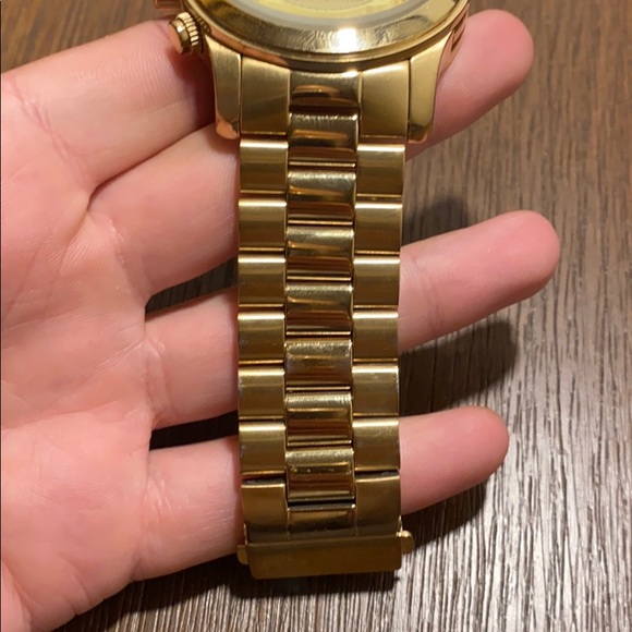 Michael Kors Gold Watch - Picture 4 of 4